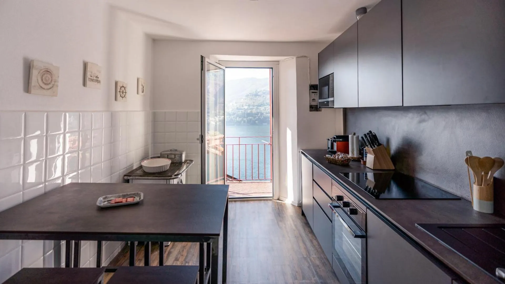 Dnart Holidays Home Blevio