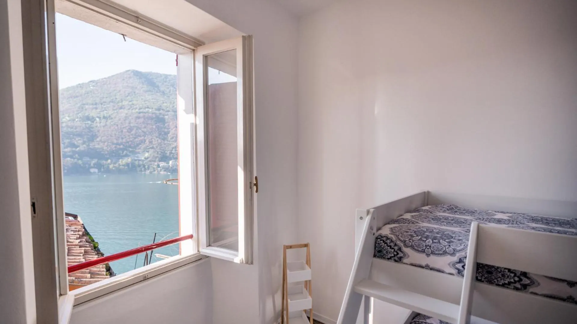 Dnart Holidays Home Blevio